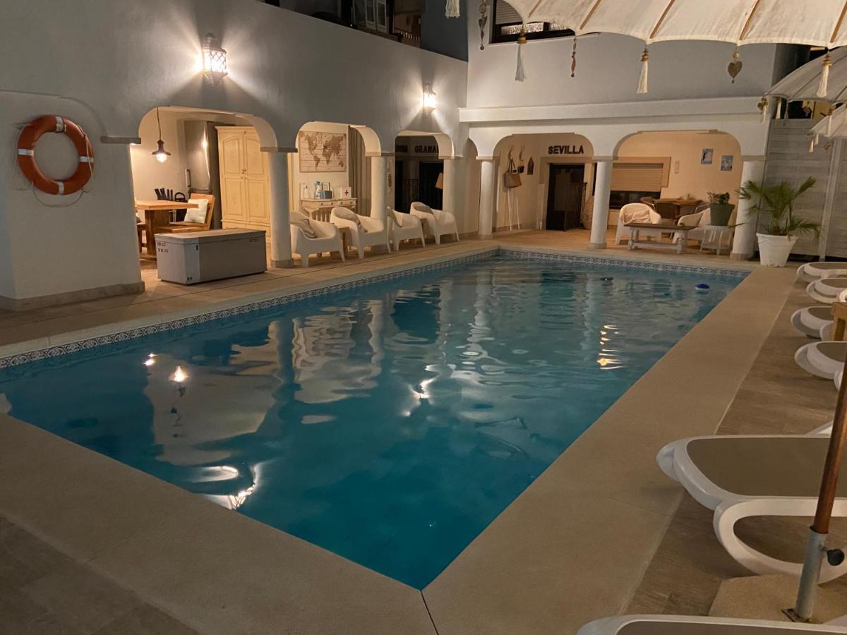 Casa Holandaluzas Marbella Near Beach, With Salt Water Pool And Private Parking Kültér fotó